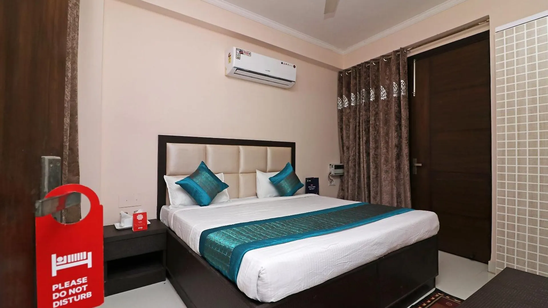 Hotel O Avalon Palace New Delhi Indien