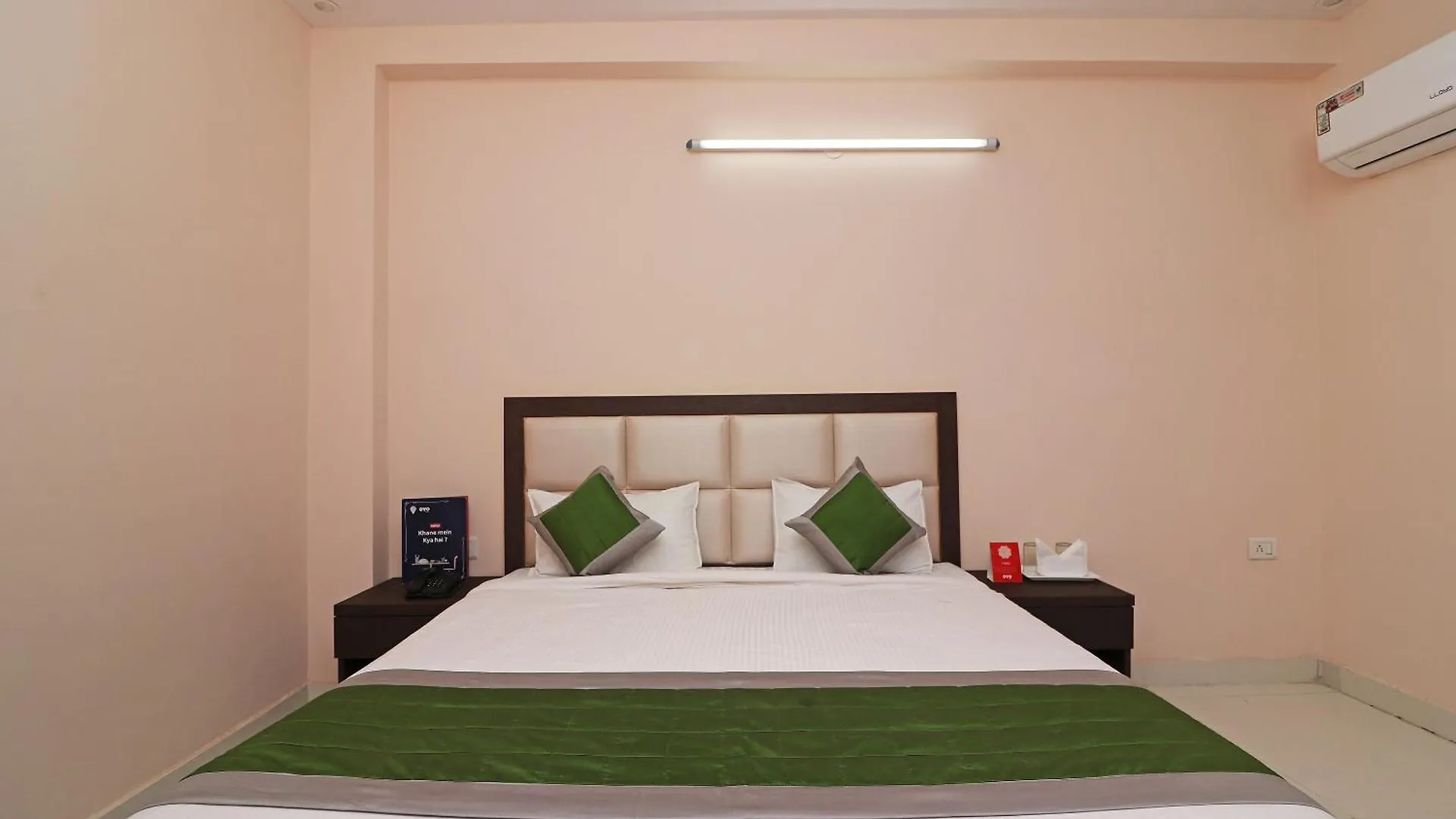 ***  Hotel O Avalon Palace New Delhi India